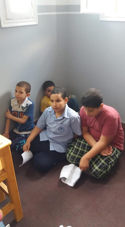 Students learning together